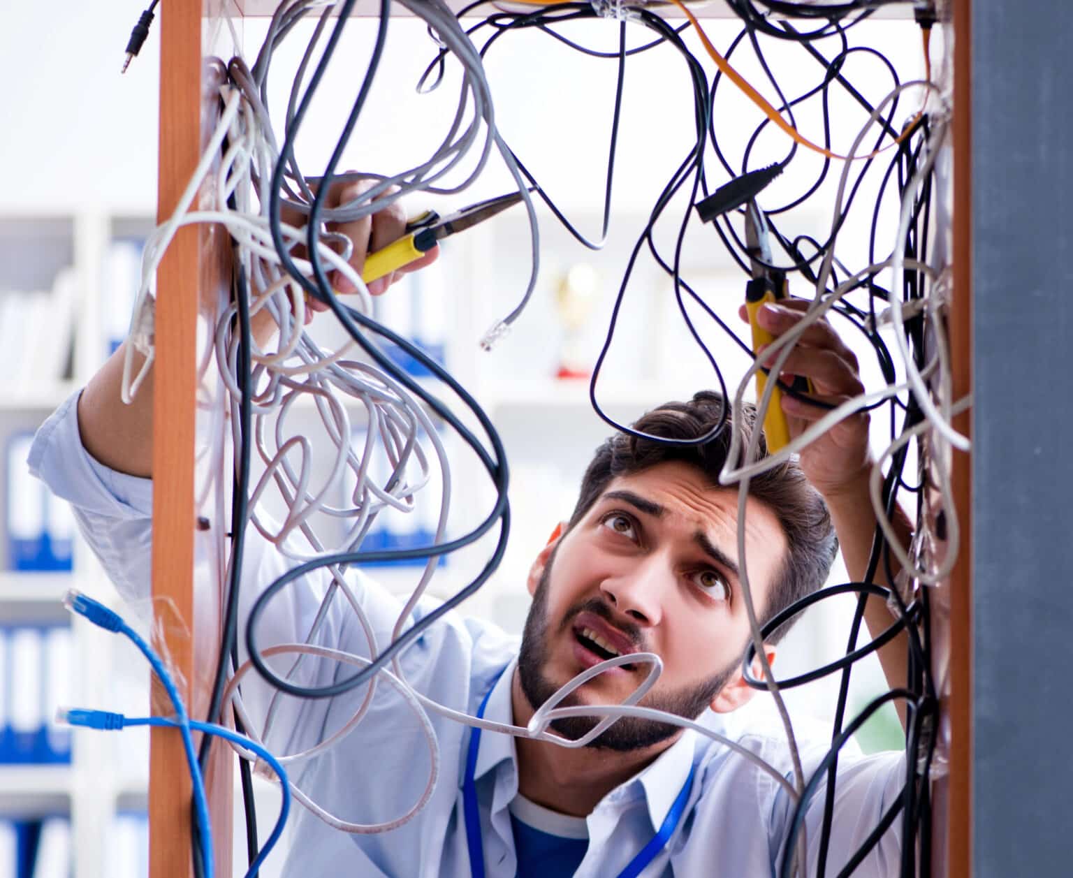 Cabling Nightmares: How to Avoid IT Headaches Before the Holiday Rush ...