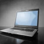 Dental IT Solutions: Making the Right Choice Between Desktops and Laptops